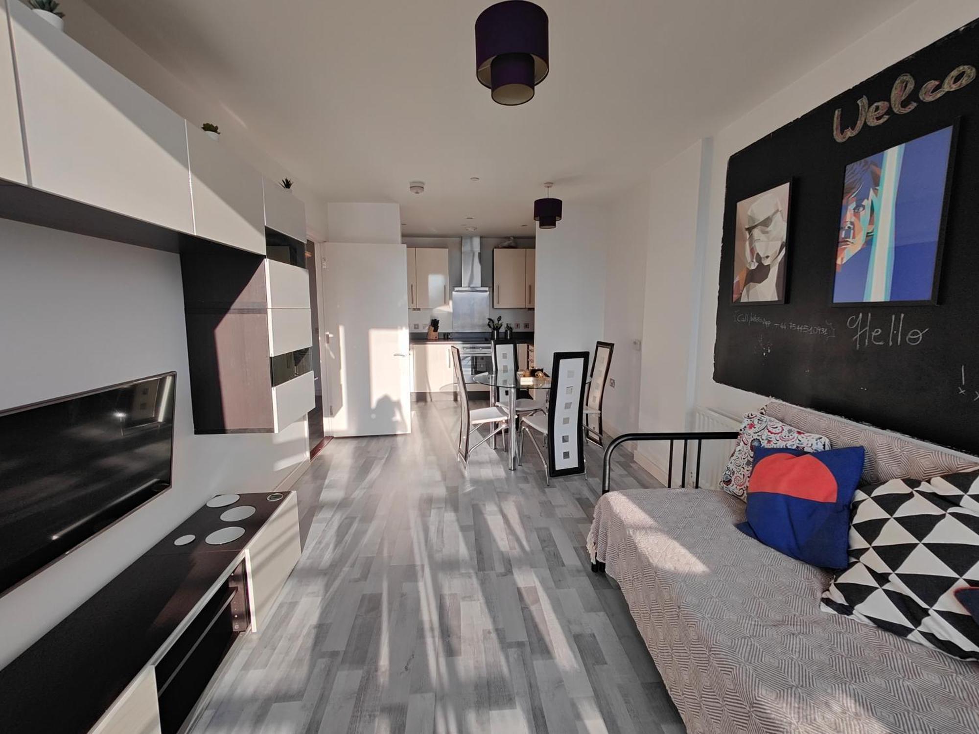 Giogio - Comfortable Stratford Flat With Stunning Views Лондон